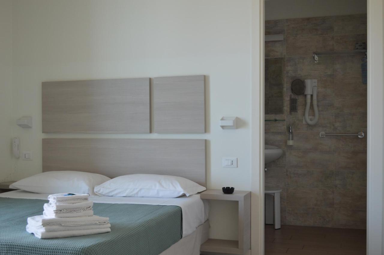 Hotel Riva E Mare 3*